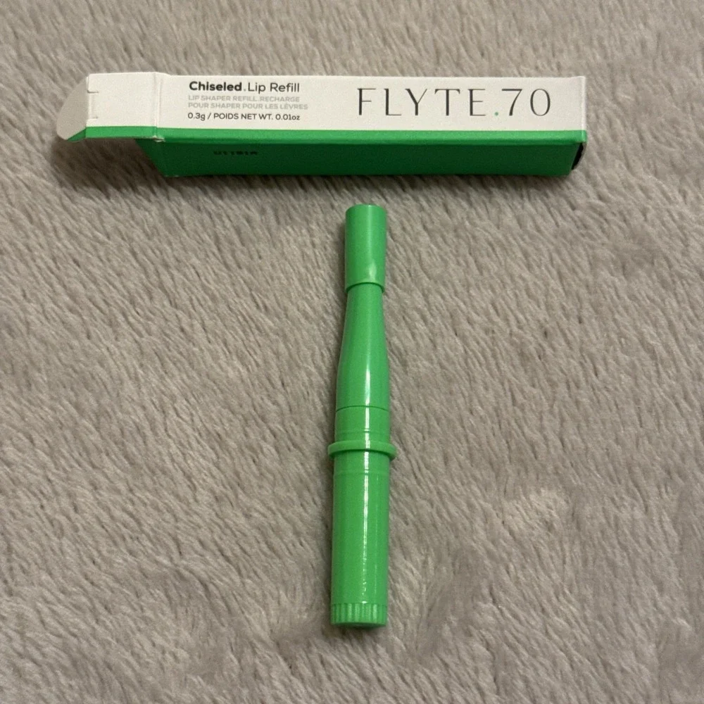 New Flyte.70 Chiseled Lip Refill Lip Shaper‎ Recharge Fame